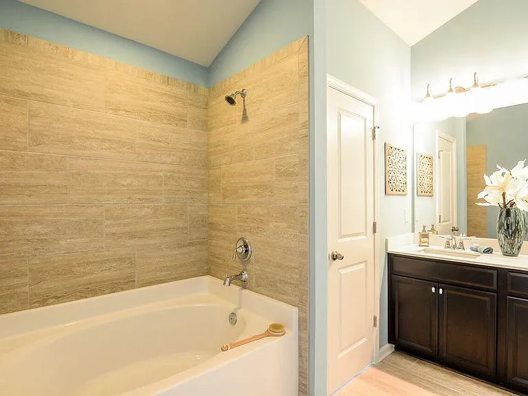 1612 Brookmere Way — Photo 14