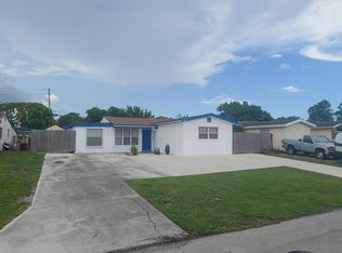 6661 Allen St, Hollywood, FL 33024