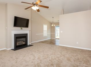 5071 Mount Hope Dr, Winston Salem, NC 27107