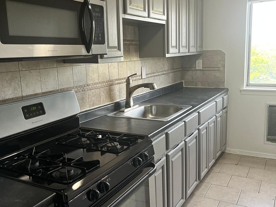 1st image of 277 Prospect St #9H