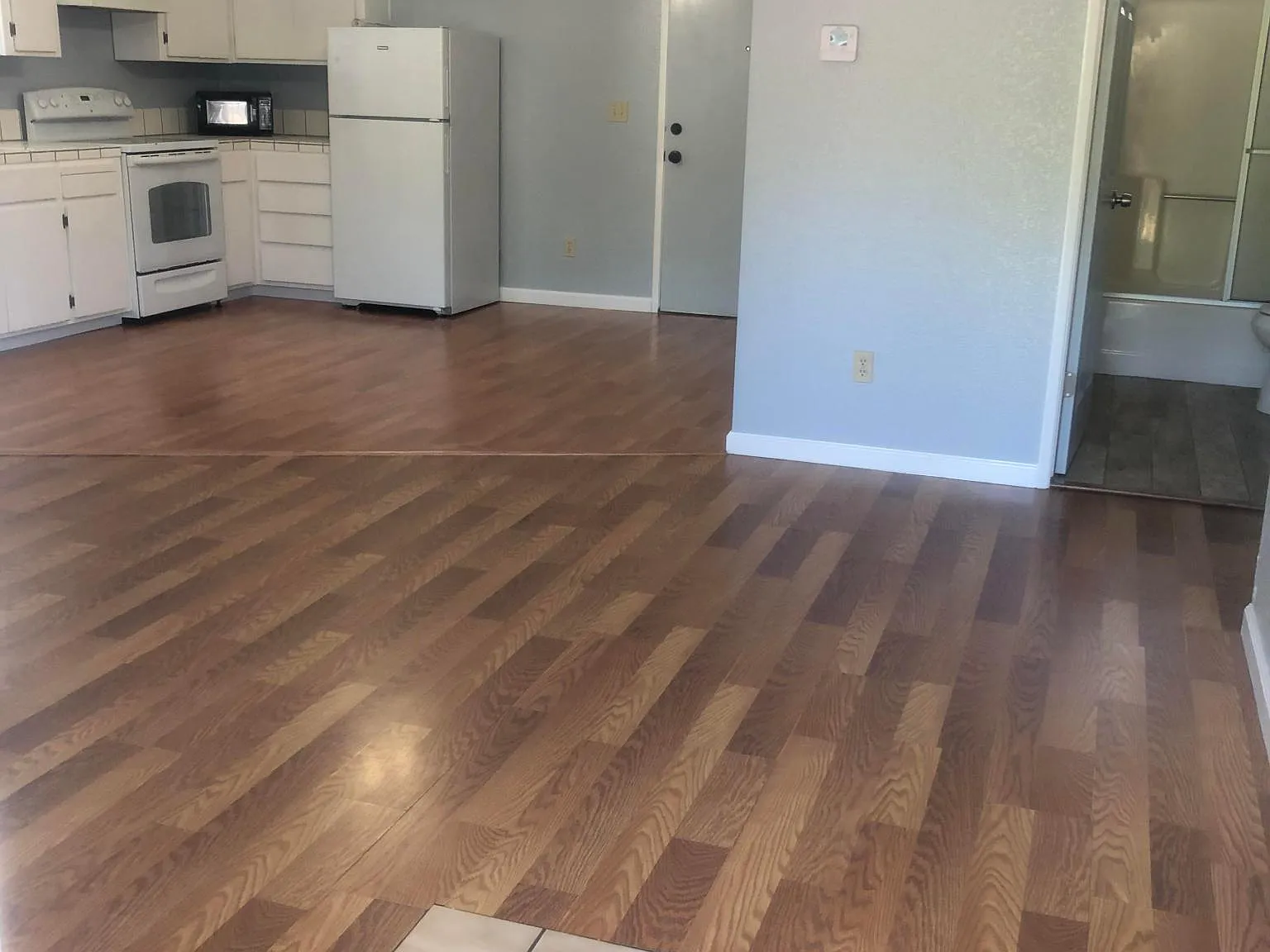 1 bed, 800 sqft, $1,480 — Photo 3