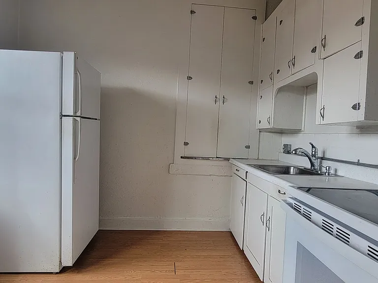 428 Greenwood Ave — Photo 8