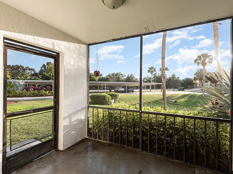 Oasis - 3165 South St. — Photo 9