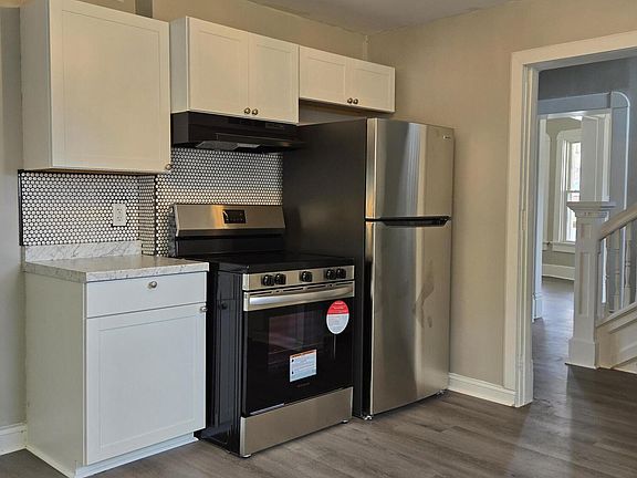 4th image of 120 S Jameson Ave