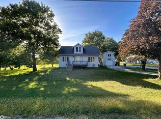 708 S State St, Lamoni, IA 50140