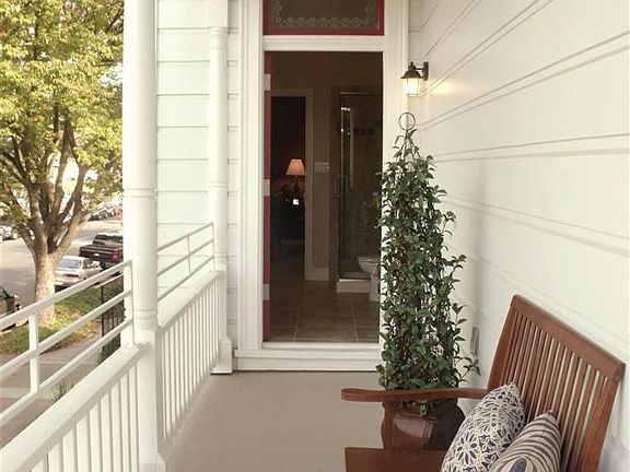 2nd image of 2601 South St