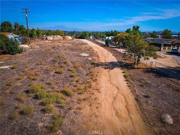 3rd image of 0 Old Elsinore Rd Lot 7