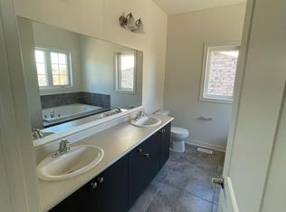 28 Prestige Ct, Brampton, ON L6X 5K1