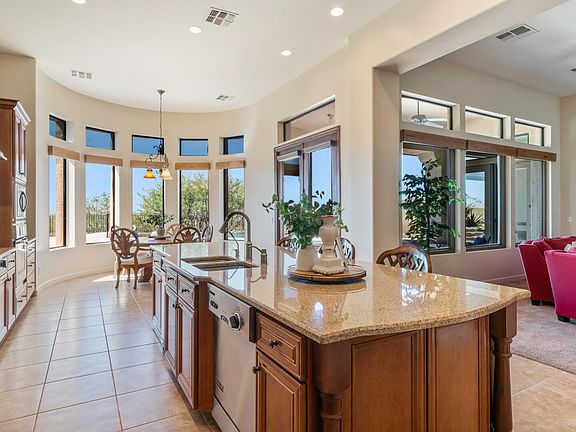 4th image of 4042 N EL SERENO Circle