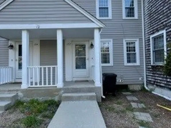 177 Twin Lakes Dr #177, Halifax, MA 02338