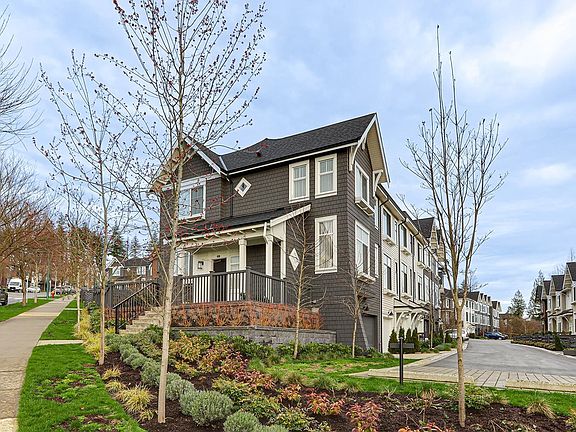 4th image of 1331 Olmsted St #184