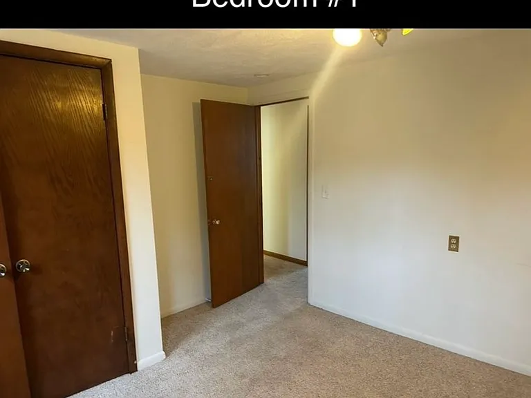 850 Houseman Ave NE #2 — Photo 11