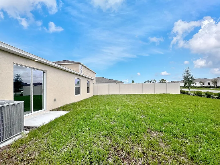 2240 Crown Rock Bluff Dr — Photo 19