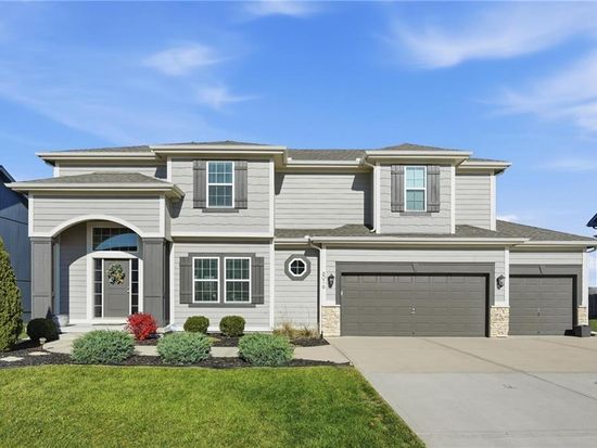 6016 NE 120th St, Kansas City, MO 64156