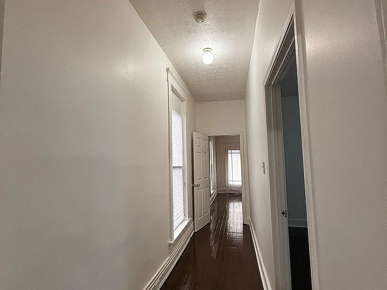 431 Amy Ave — Photo 7