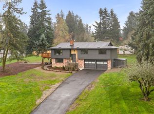 17270 S Overlook Rd, Oregon City, OR 97045