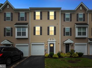31 Faraday Ct, Morton, PA 19070
