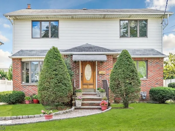 714 6Th Ave, Lyndhurst Twp., NJ 07071