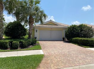 7708 Rozzini Ln, Naples, FL 34114