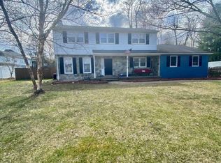 4 Chapelcrest Ln, Wilmington, DE 19810