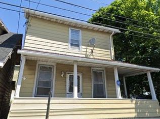 19 W 1st St, Hazleton, PA 18201