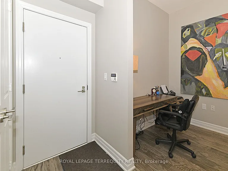 8 The Esplanade #1004 — Photo 7
