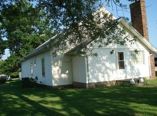 811 3rd St, Purdin, MO 64674