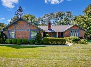 197 Hillside Dr, Delaware, OH 43015