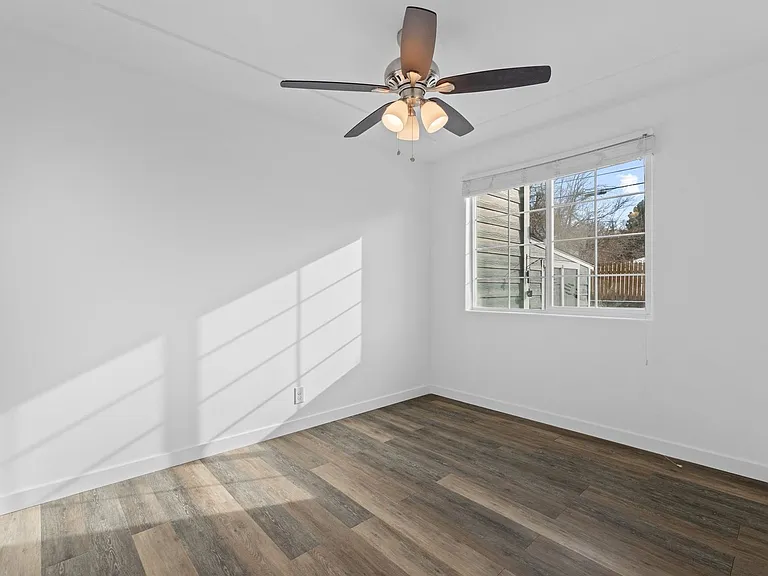 4620 W Cedar Ave — Photo 11