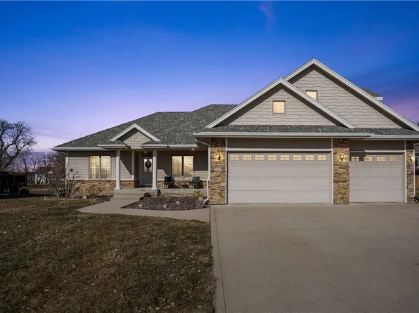 15409 Northview Dr, Urbandale, IA 50323