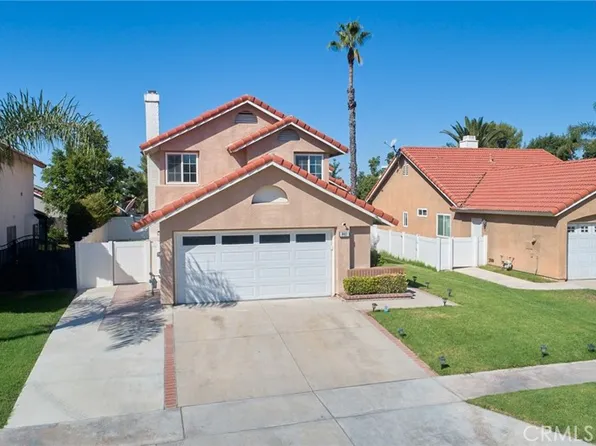 7482 Plumaria Dr, Fontana, CA 92336
