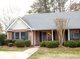 105 Timberwood Rd, Greenwood, SC 29646