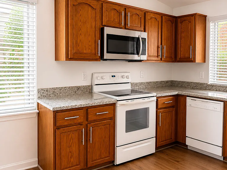 Renovarted kitch with granite countertops