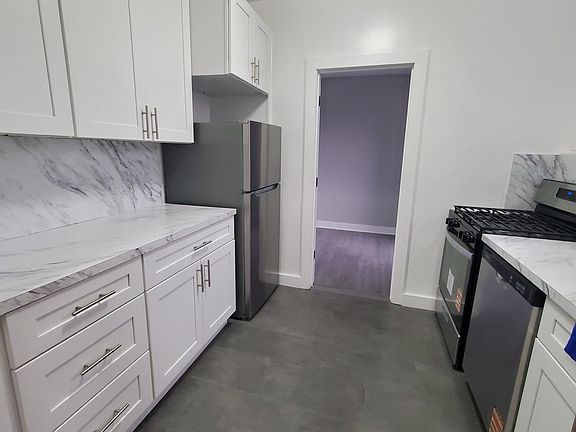 3rd image of 11814 83rd Ave APT 3H