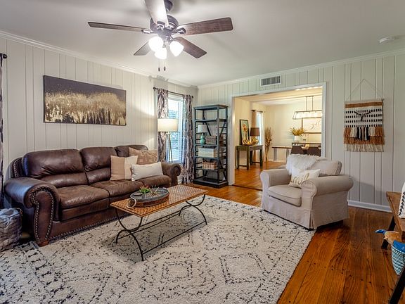 5th image of 107 W Highland Ave