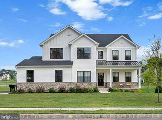 421 Emerald Ct, Spring City, PA 19475