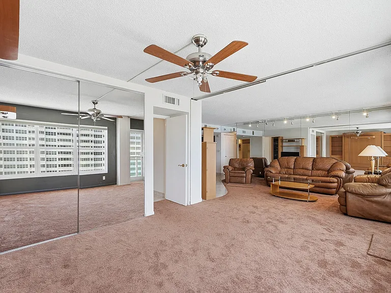 3900 Galt Ocean Dr #1116 — Photo 19