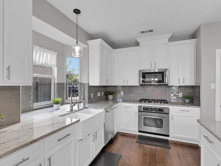 3002 E Lake Falls Cir — Photo 15