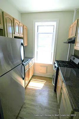 Rented by Horowitz Real Estate | media 9