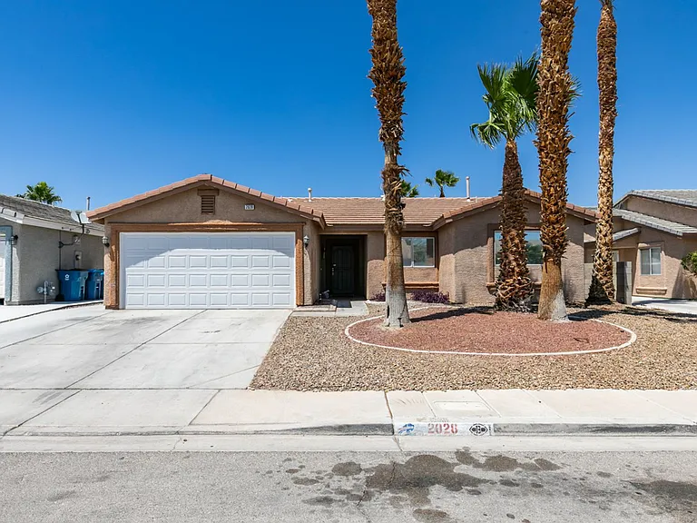 2028 Rustler Ridge Ave — Photo 2