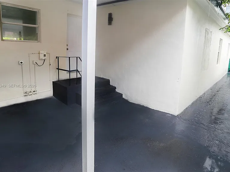 995 SW 14th Ave #995 — Photo 22