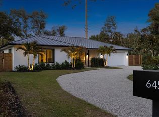 645 Flamevine Ln, Vero Beach, FL 32963