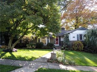 1316 Terrace Dr, Pittsburgh, PA 15228