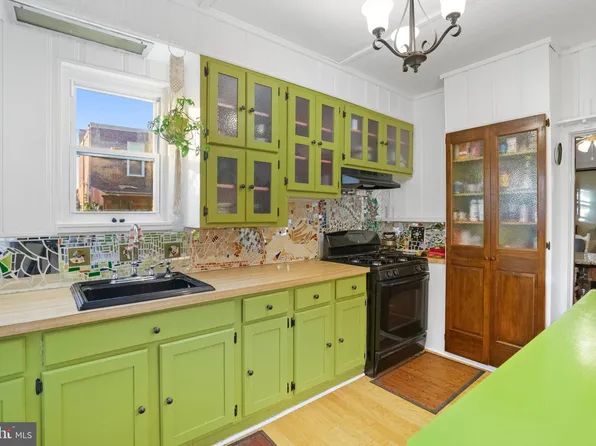 1808 Griffith St, Philadelphia, PA 19111
