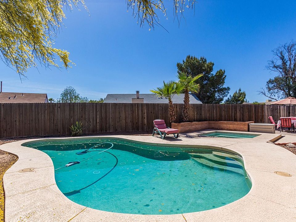 1st image of 7879 N Rockwood Pl