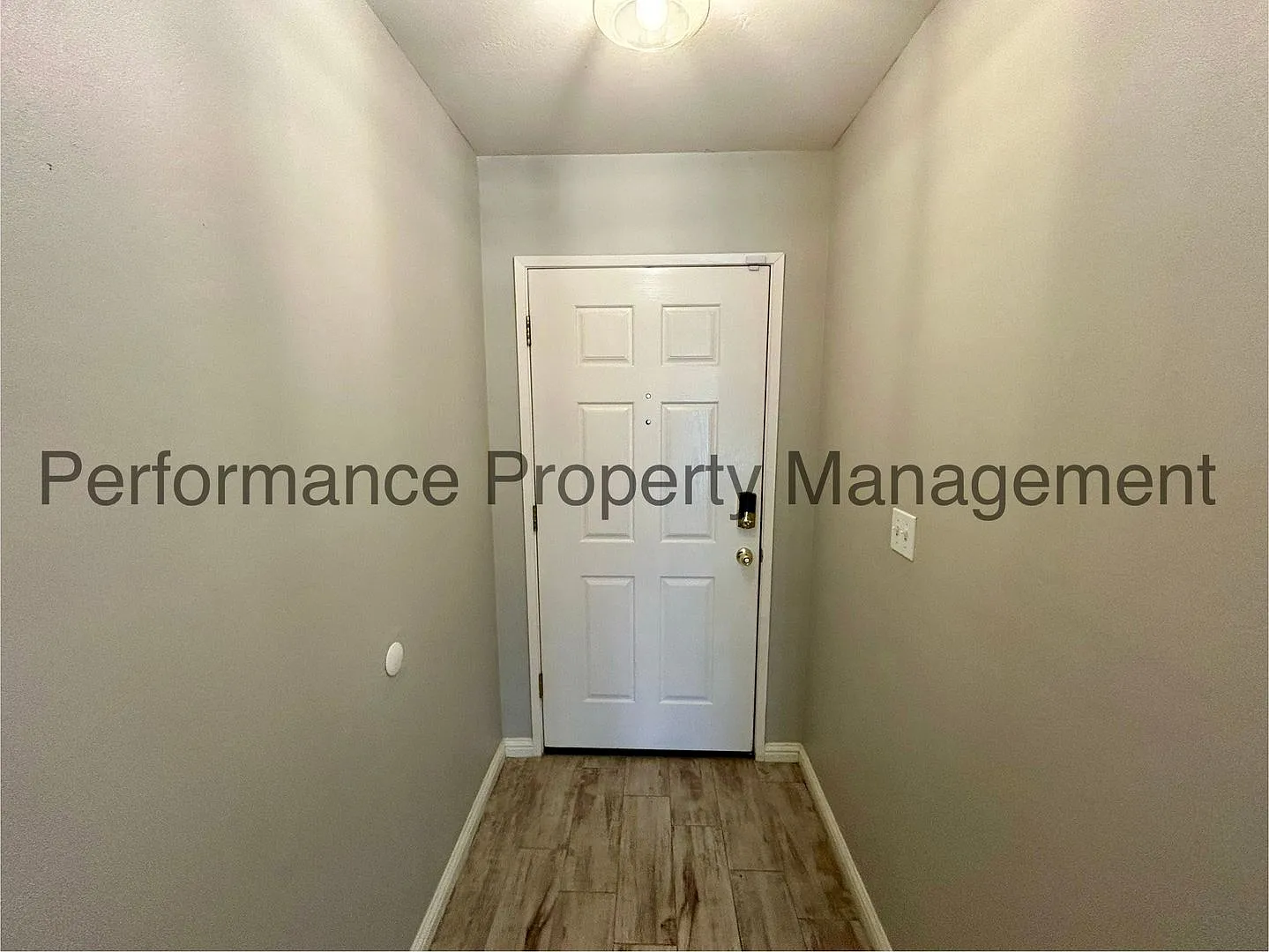 Charming 3 Bed/2 Bath + Office Home in NW Bakersfield with Solar, RBP & Deposit Alternative Option — Photo 2