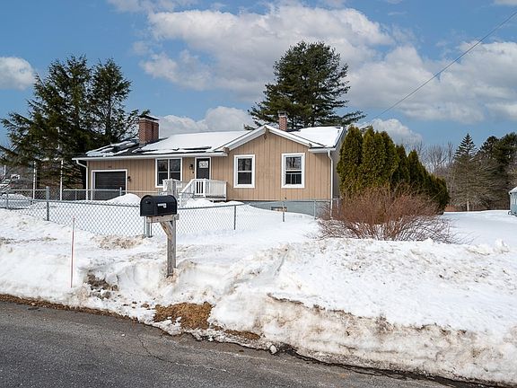 4th image of 185 Davis Rd