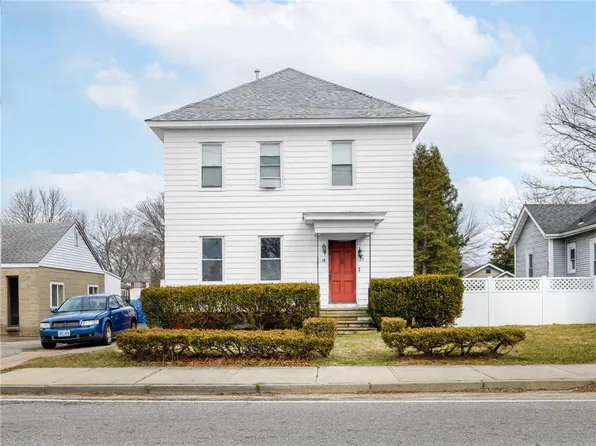 18-16 Twenty Warwick Nck, Warwick, RI 02889
