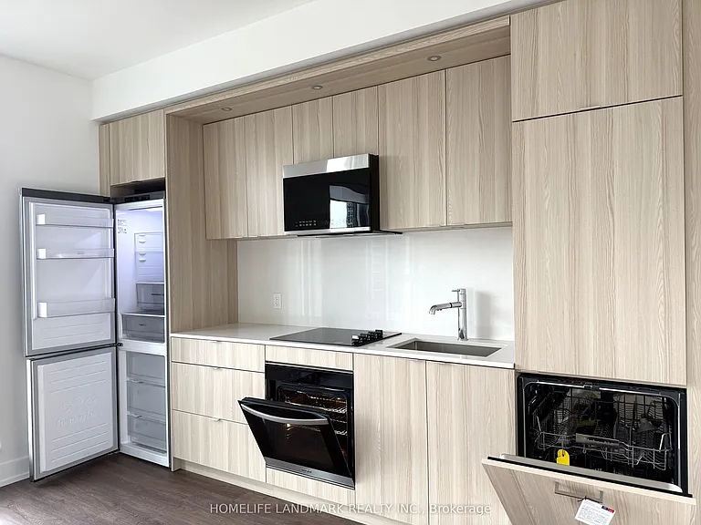 25 Cordova Ave #1211 — Photo 13