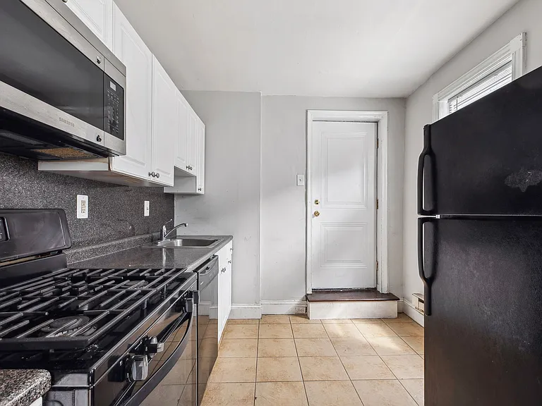 4161 Ridge Ave #2 — Photo 1